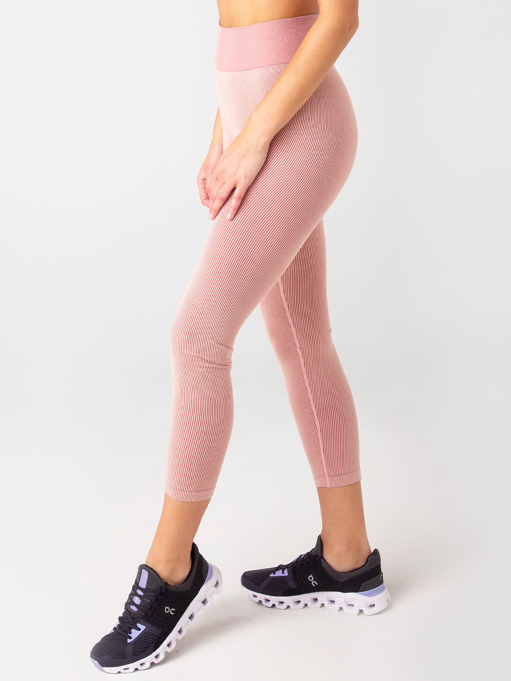 USW321018xPINK-alt2