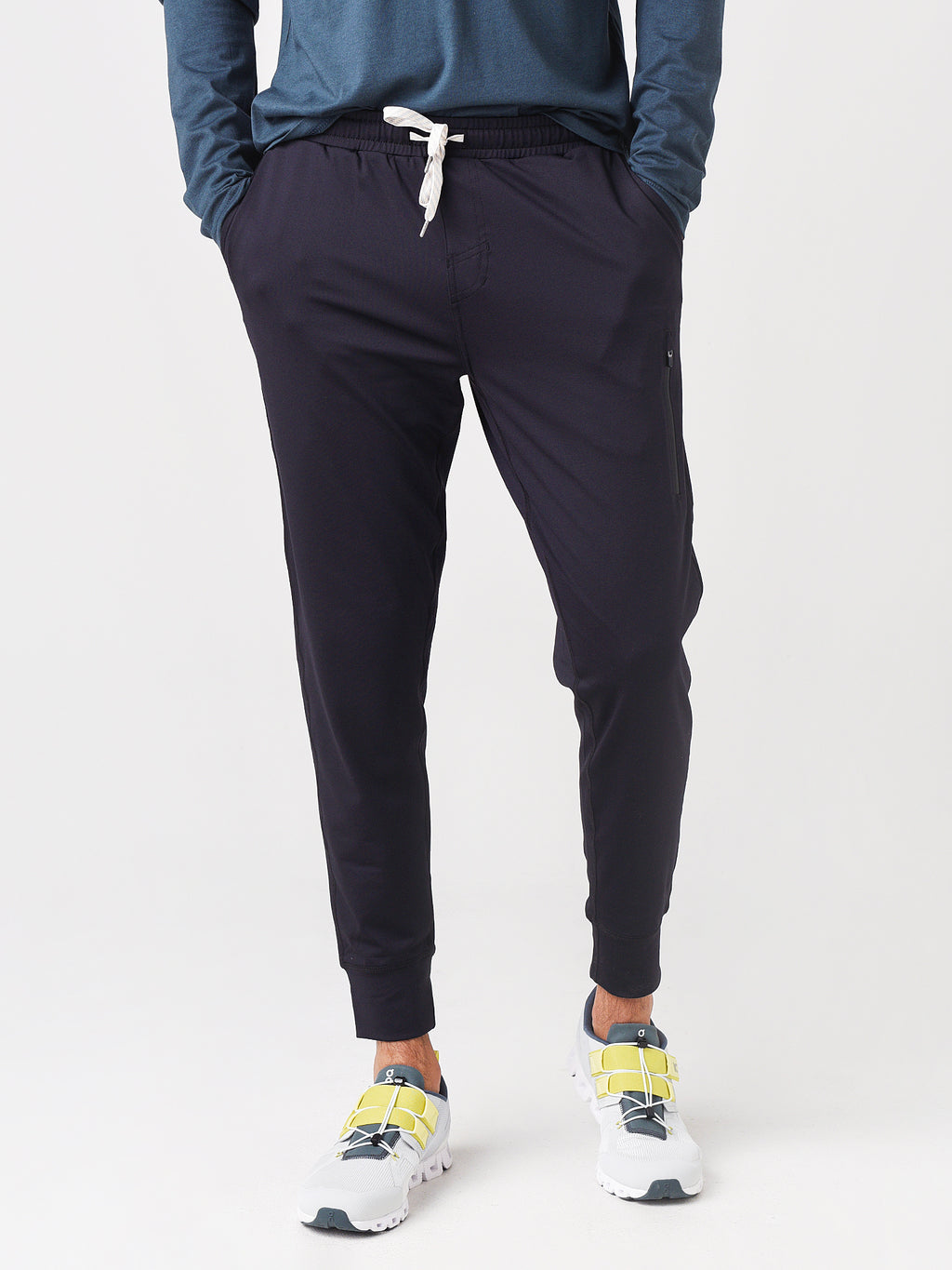 Vuori Men's Sunday Performance Jogger - Saint Bernard