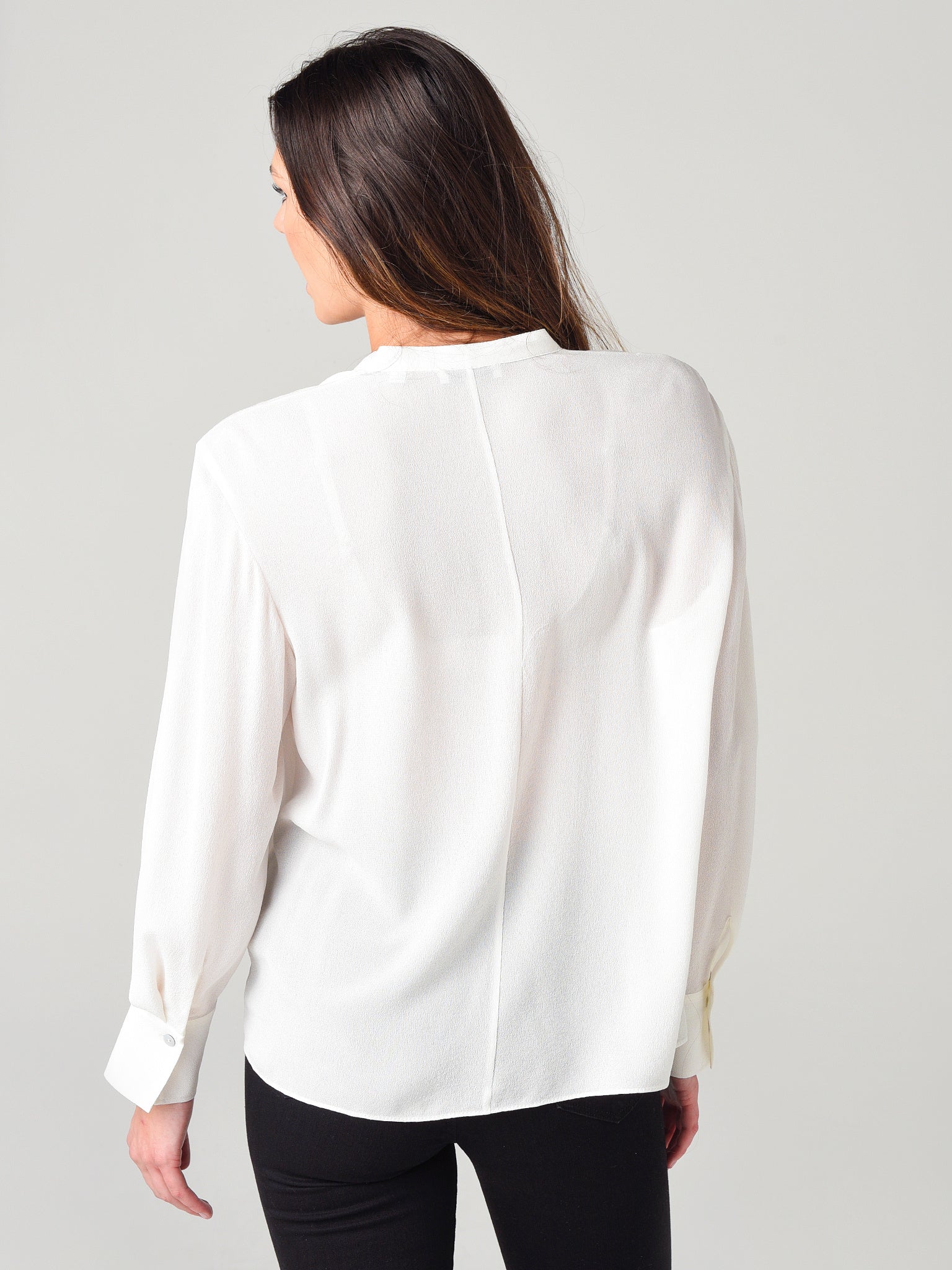 V692612401xOFFWHITE-alt2