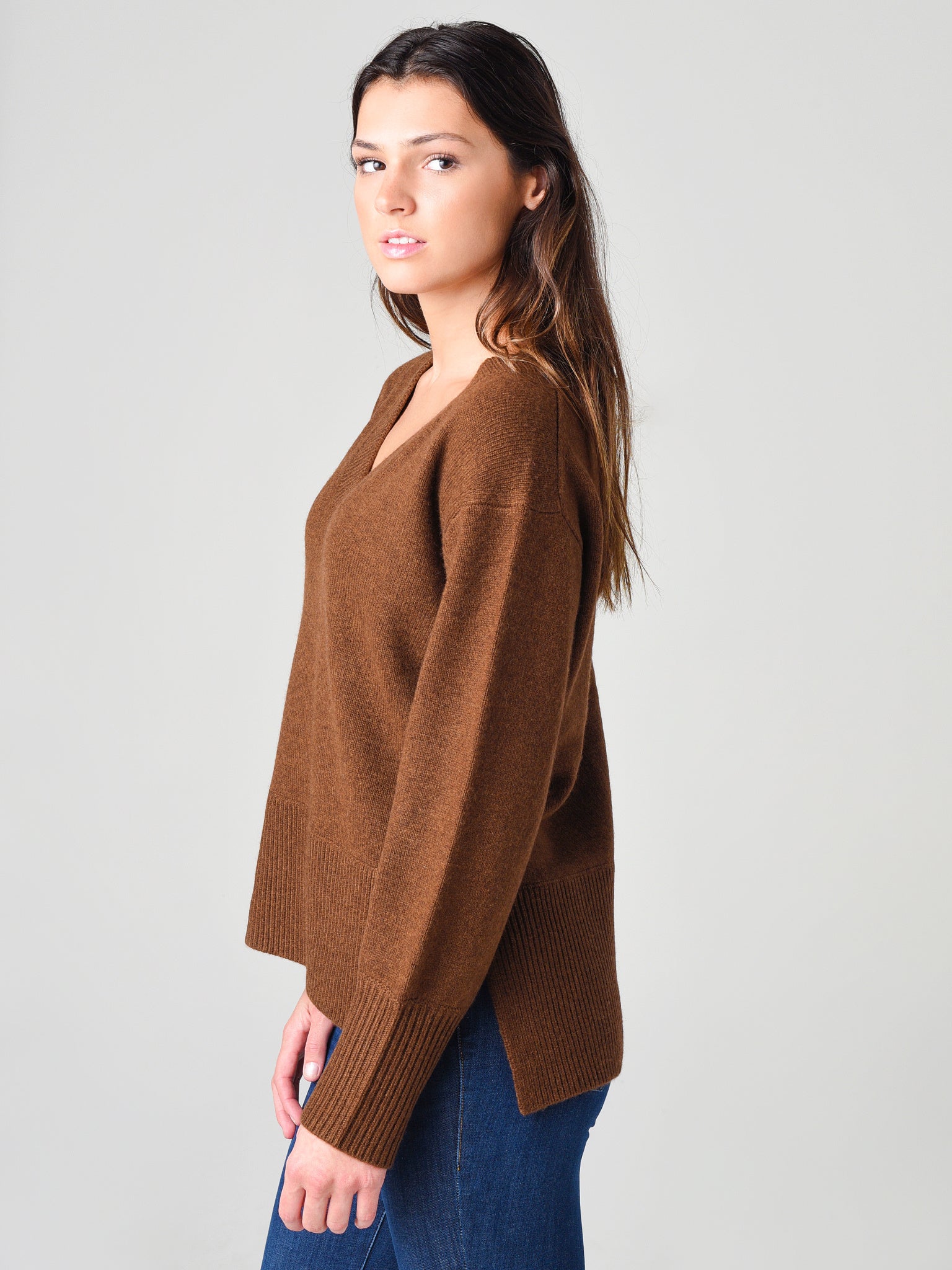 V695778567xVERONA-alt1