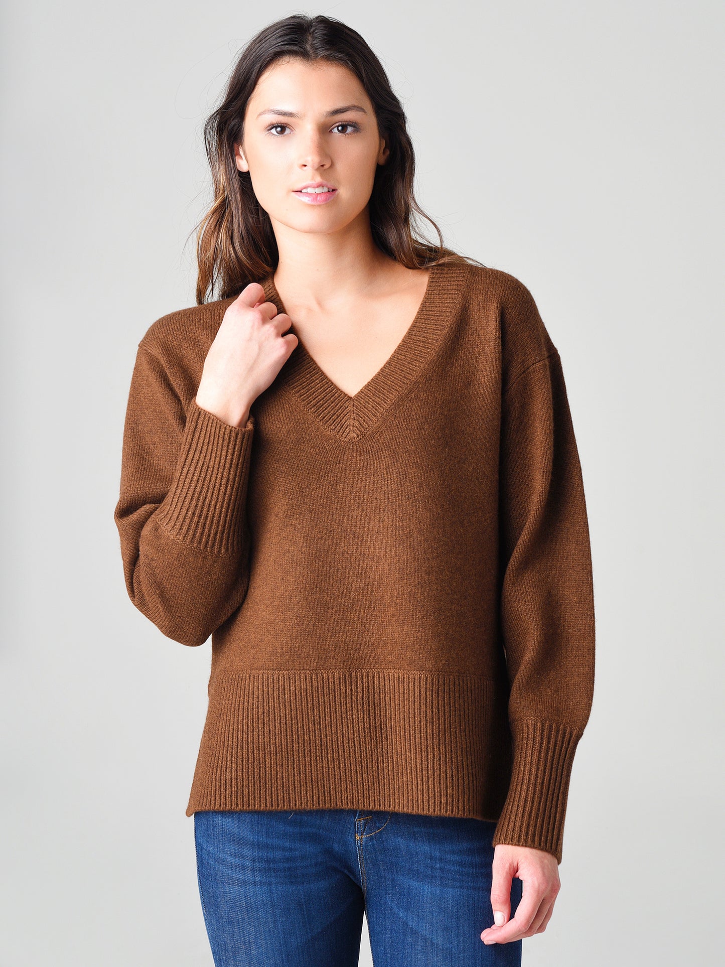 Vince Women's Cashmere Rib Hem V-Neck Tunic Sweater - Saint Bernard