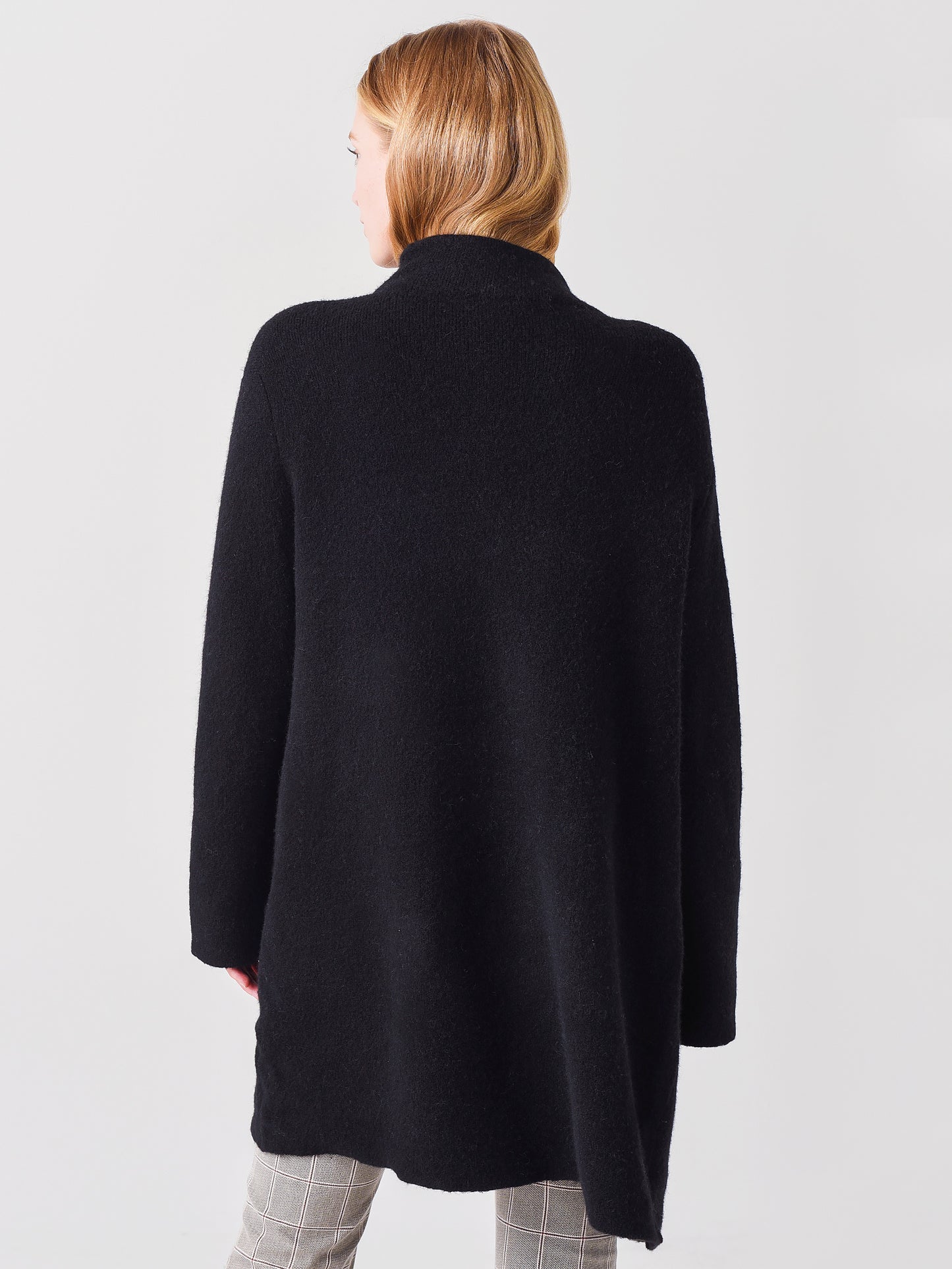 V783578842xBLACK-alt3