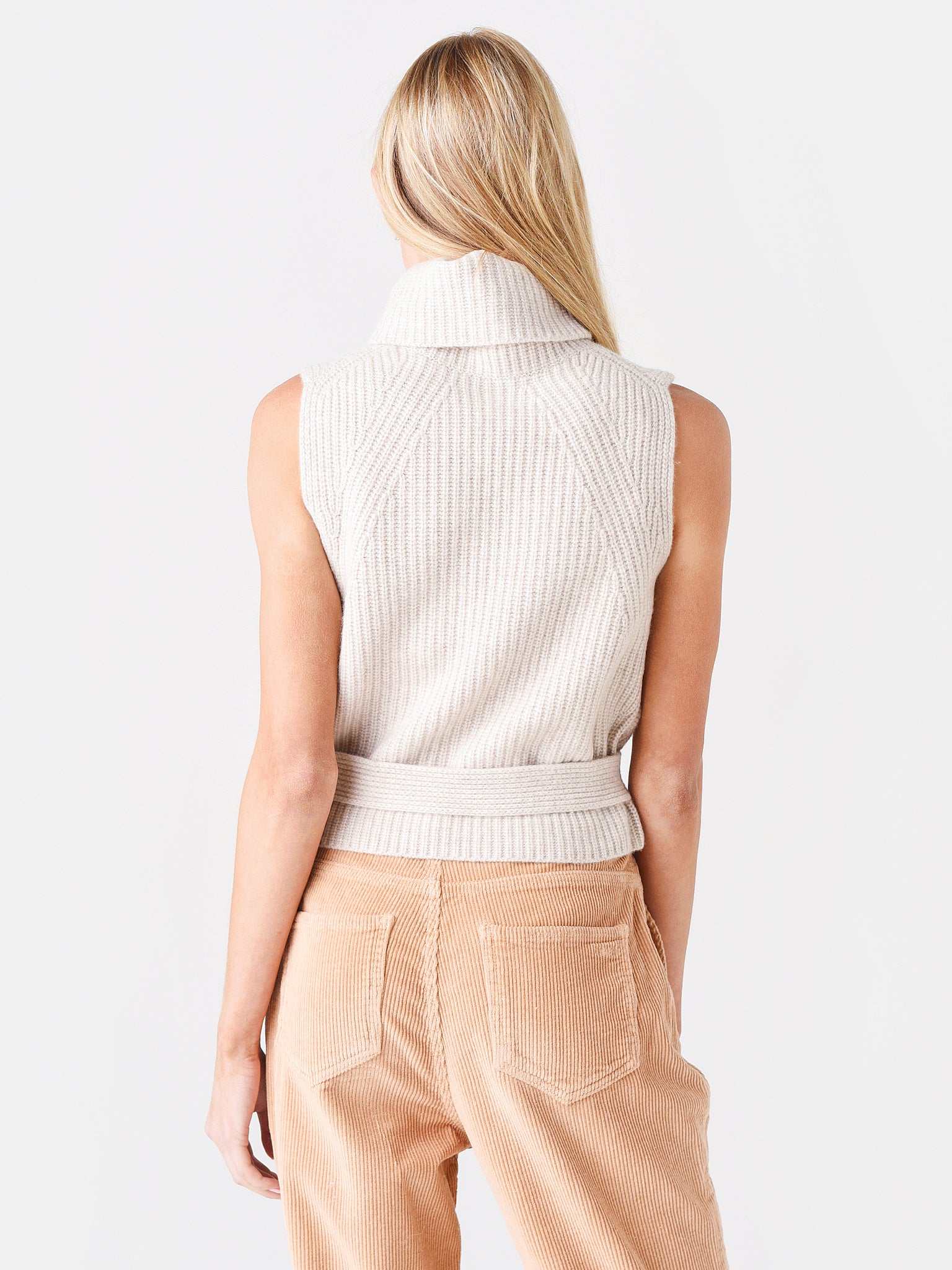 V805278976xHDOVEOAT-alt1