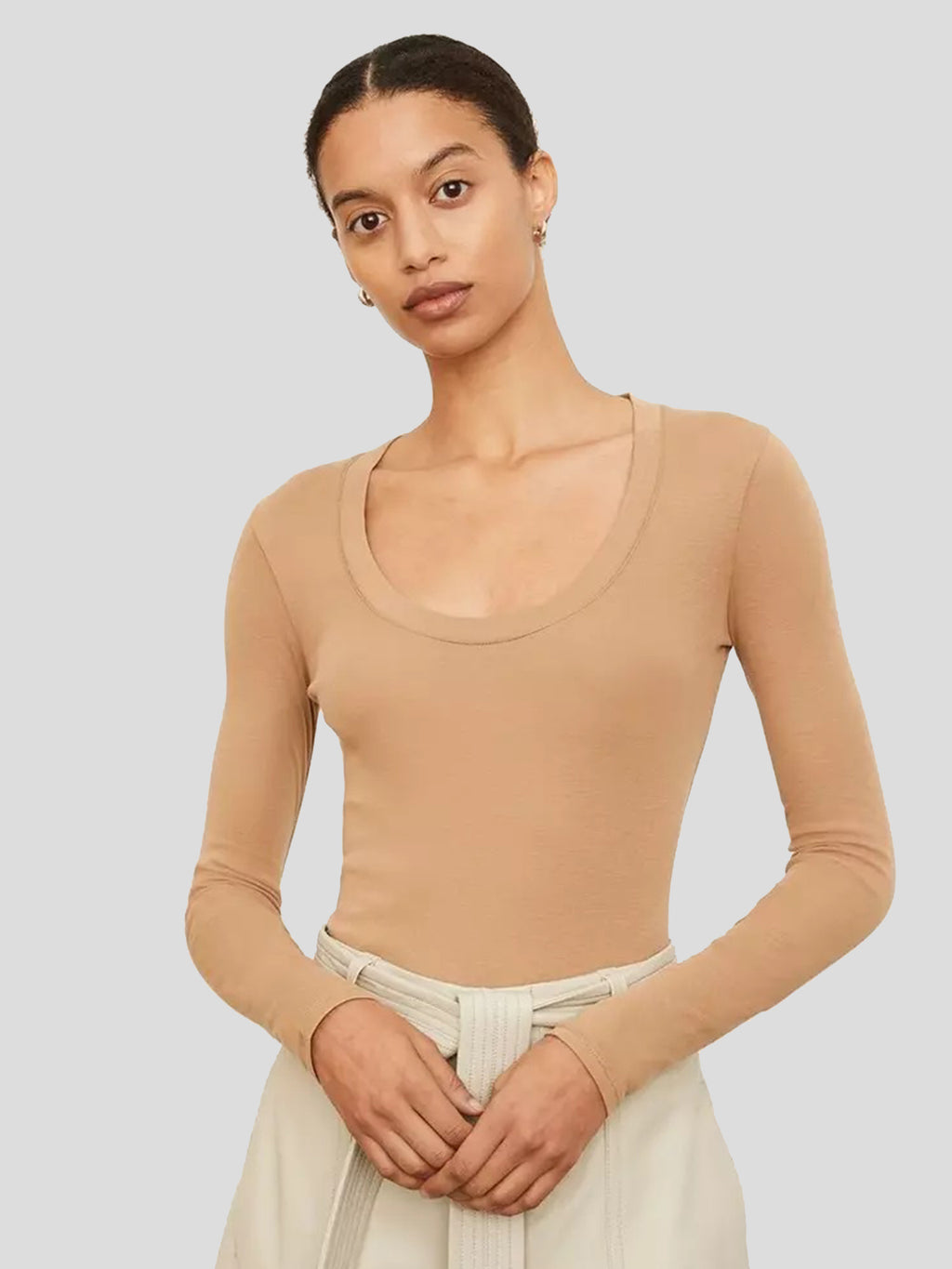 Vince Women's Scoop Neck Long Sleeve Tee - Saint Bernard