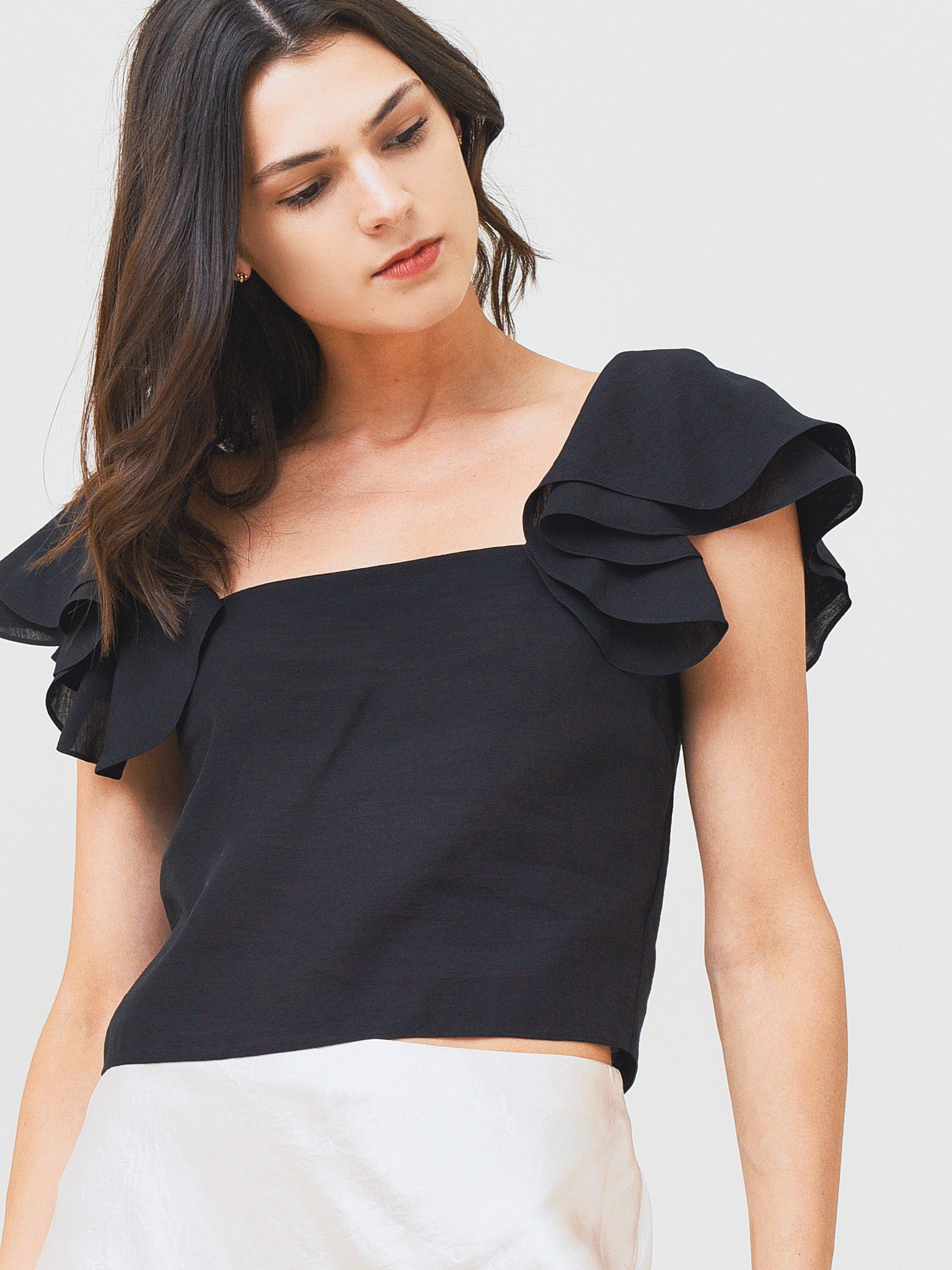 Vince Women's Flutter Strap Blouse - Saint Bernard