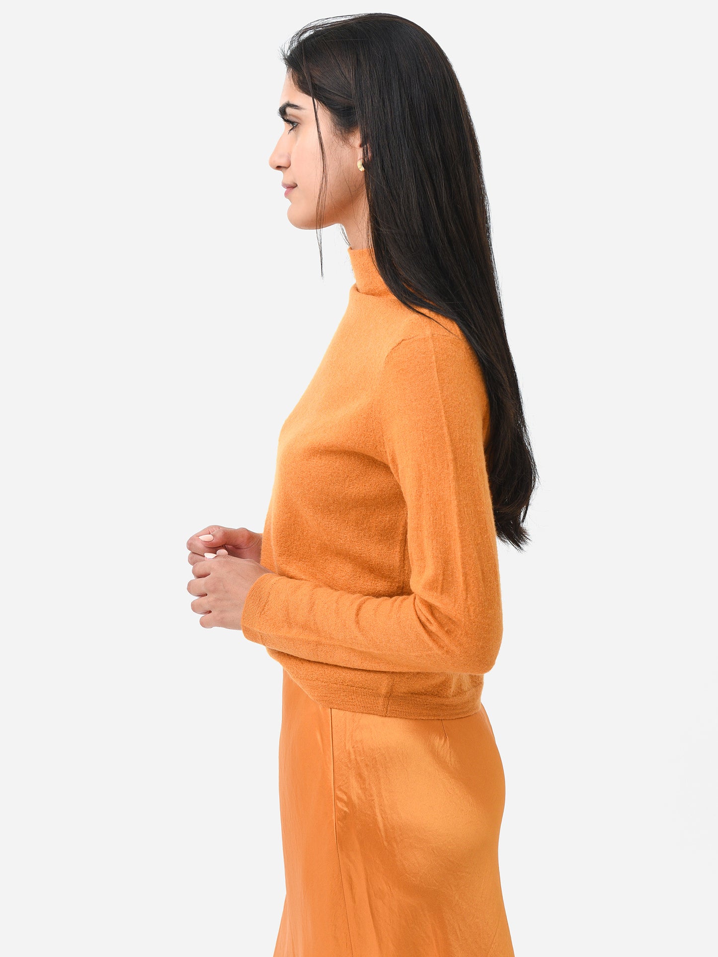 V873379170xGOLD-alt1