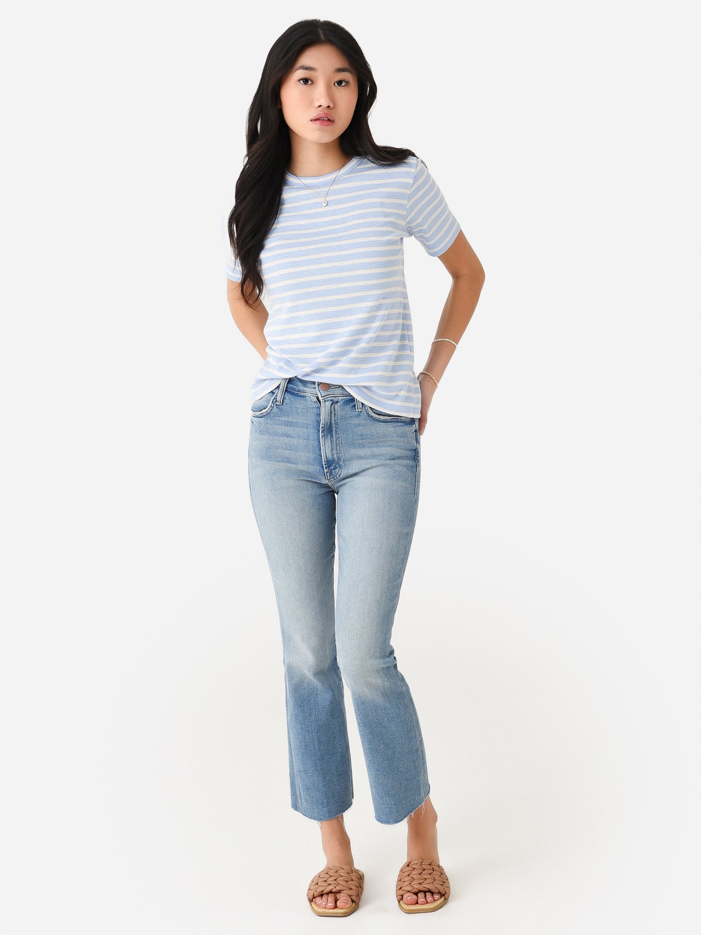 V944284209xKYANITEGESSO-alt2