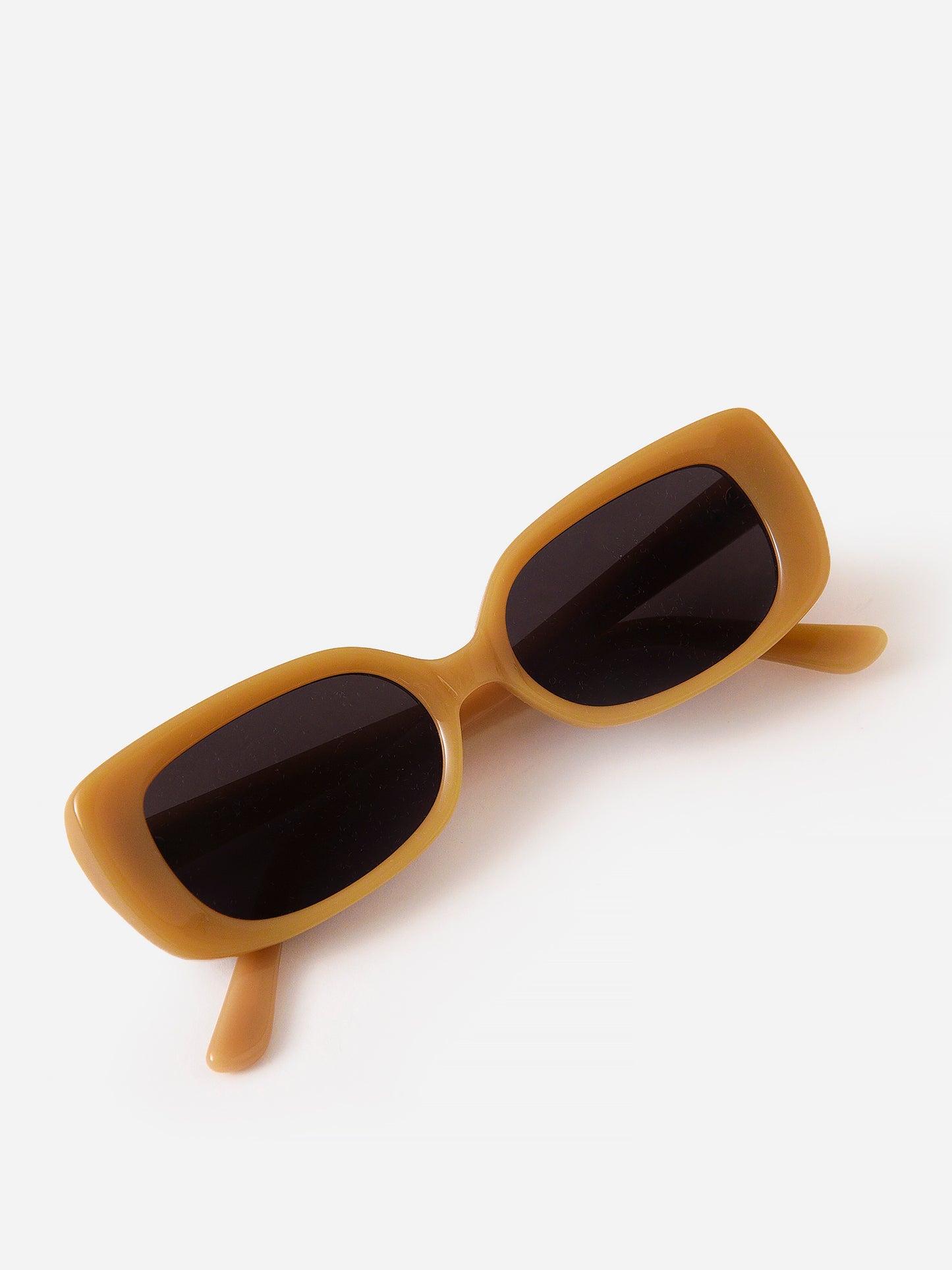 Velvet Canyon Zou Bisou Sunglasses - Saint Bernard