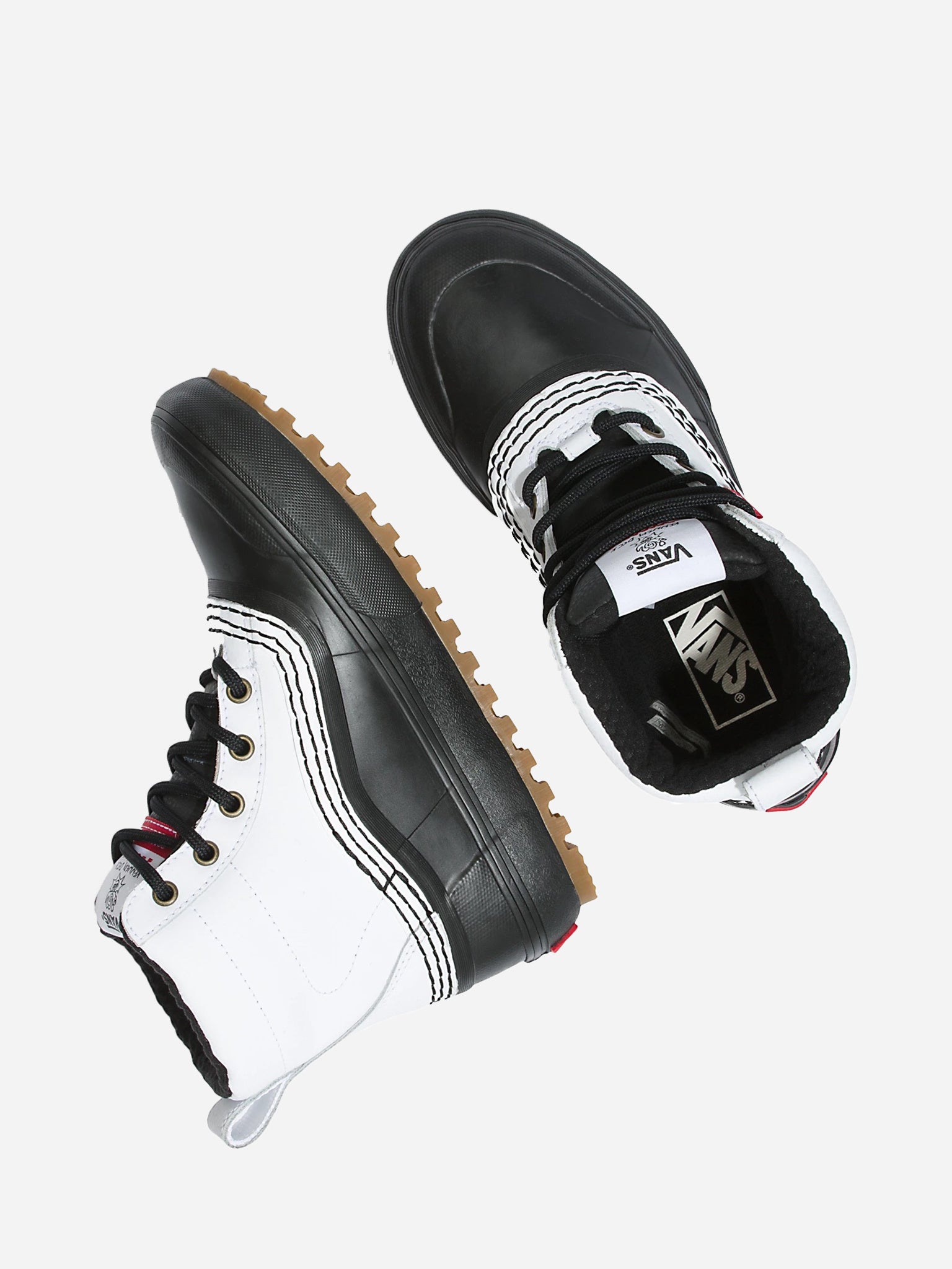 Vans Standard Mid Snow MTE Shoe | $149.95 | Saint Bernard