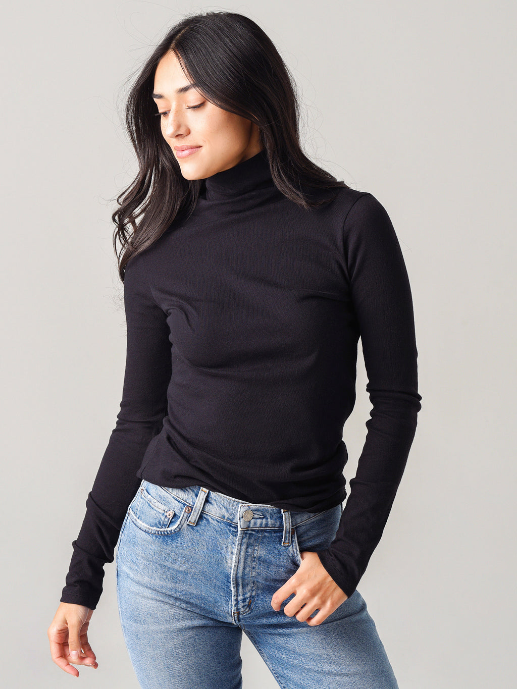 Vince Women's Essential Long Sleeve Turtleneck - Saint Bernard