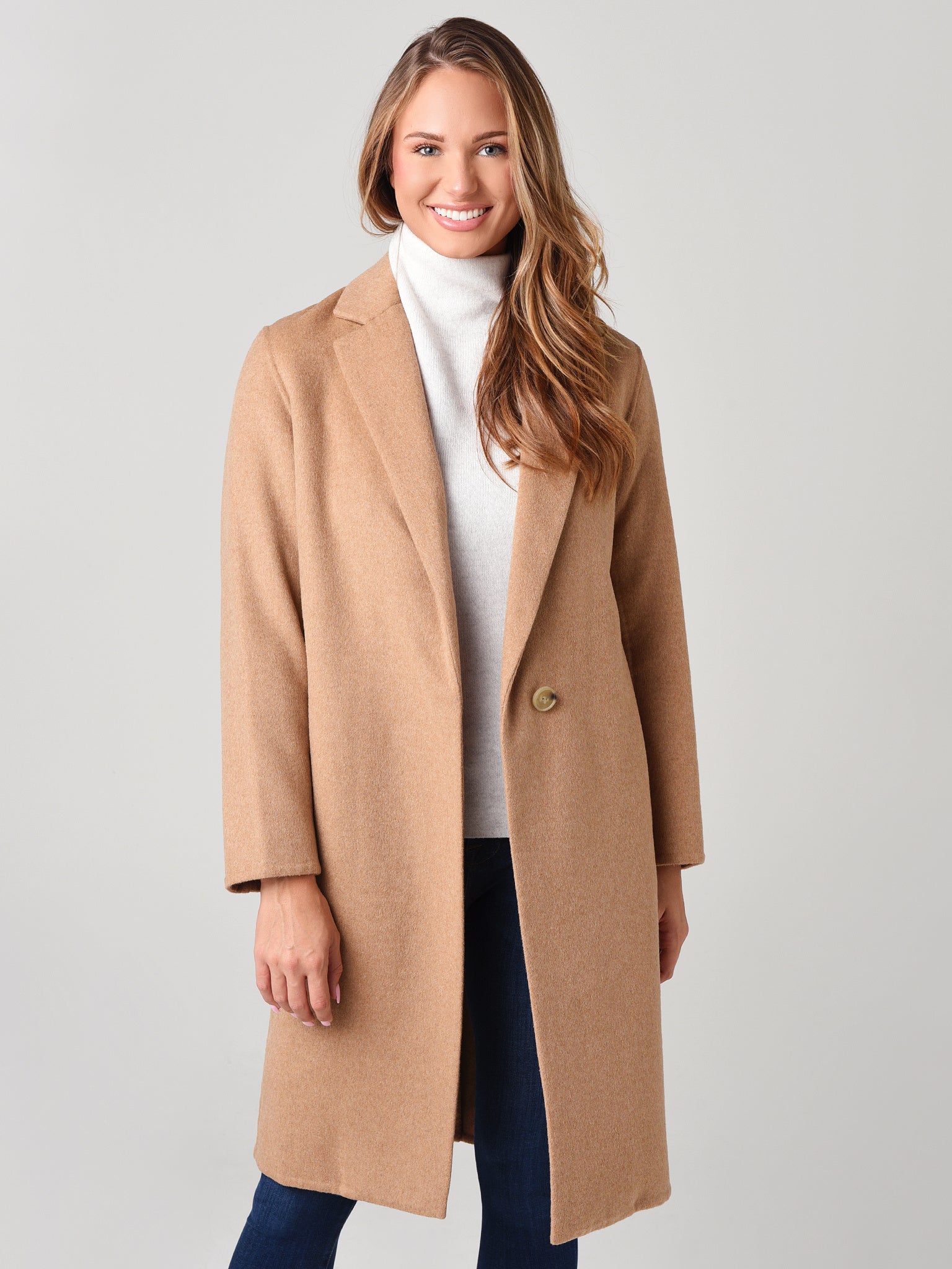 Vince Women's Classic Coat - Saint Bernard