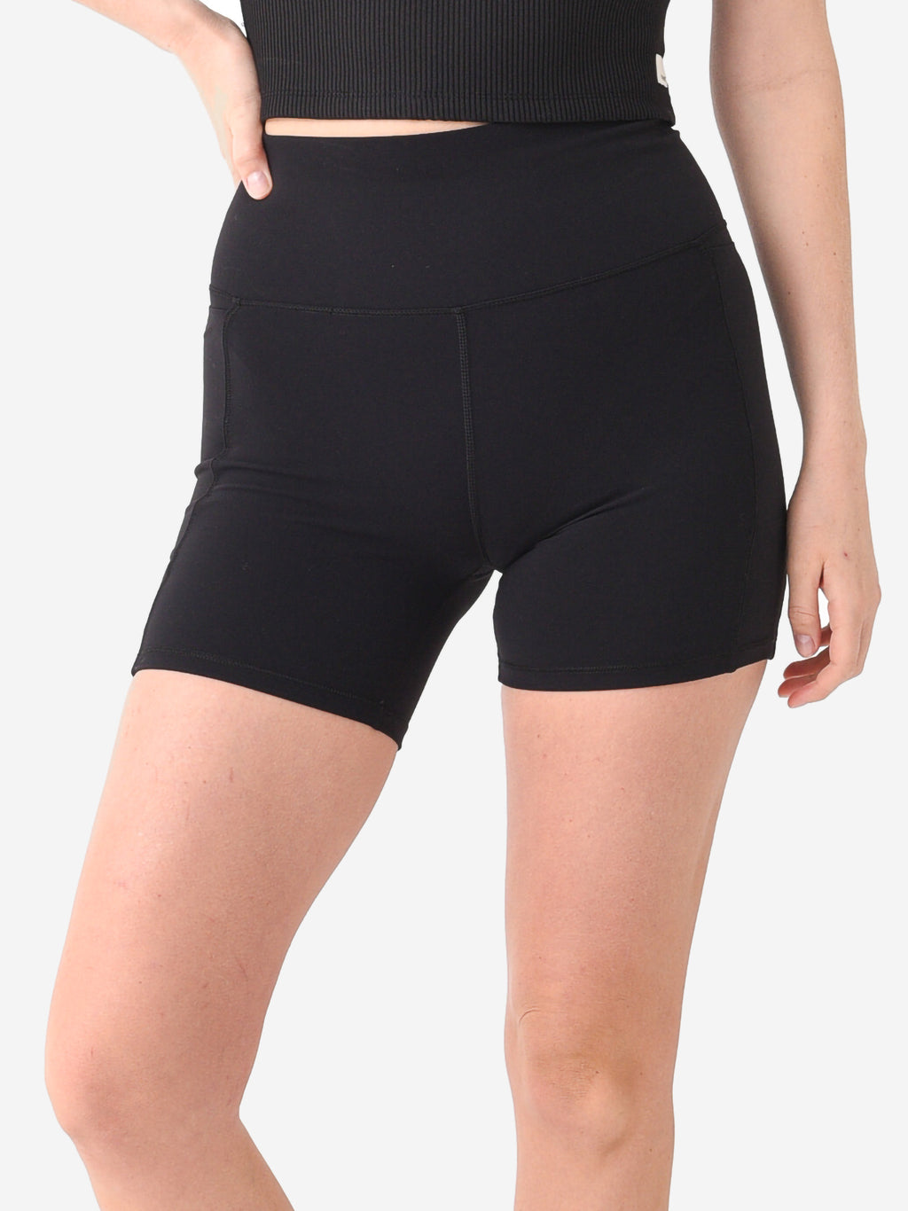 Vuori Women's Studio Pocket Short - Saint Bernard