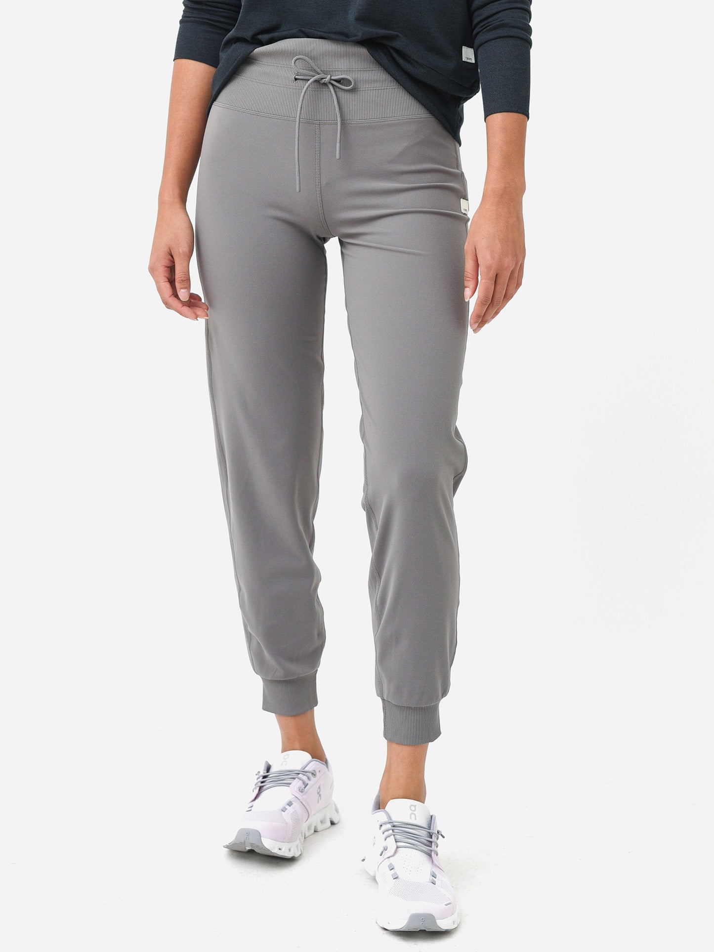 Vuori Women's Daily Jogger - Saint Bernard