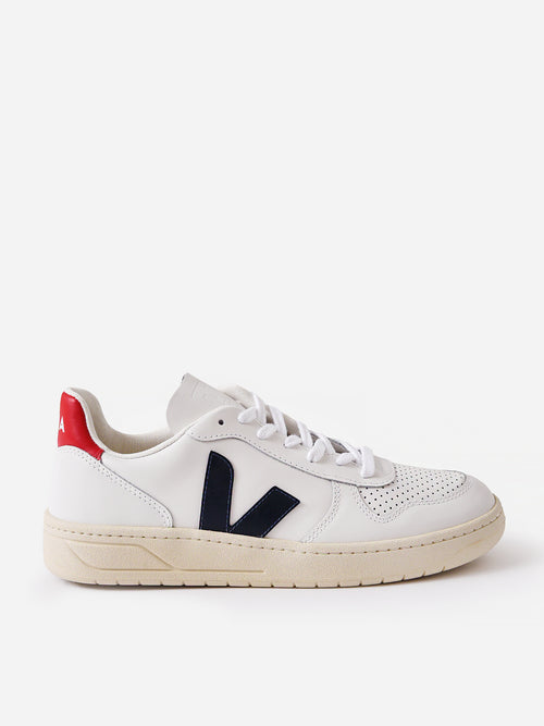 Veja Men's V-10