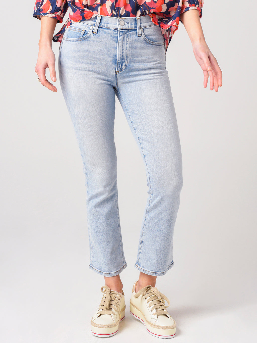 Le Jean Women's Bella Crop Kick Flare Jean - Saint Bernard
