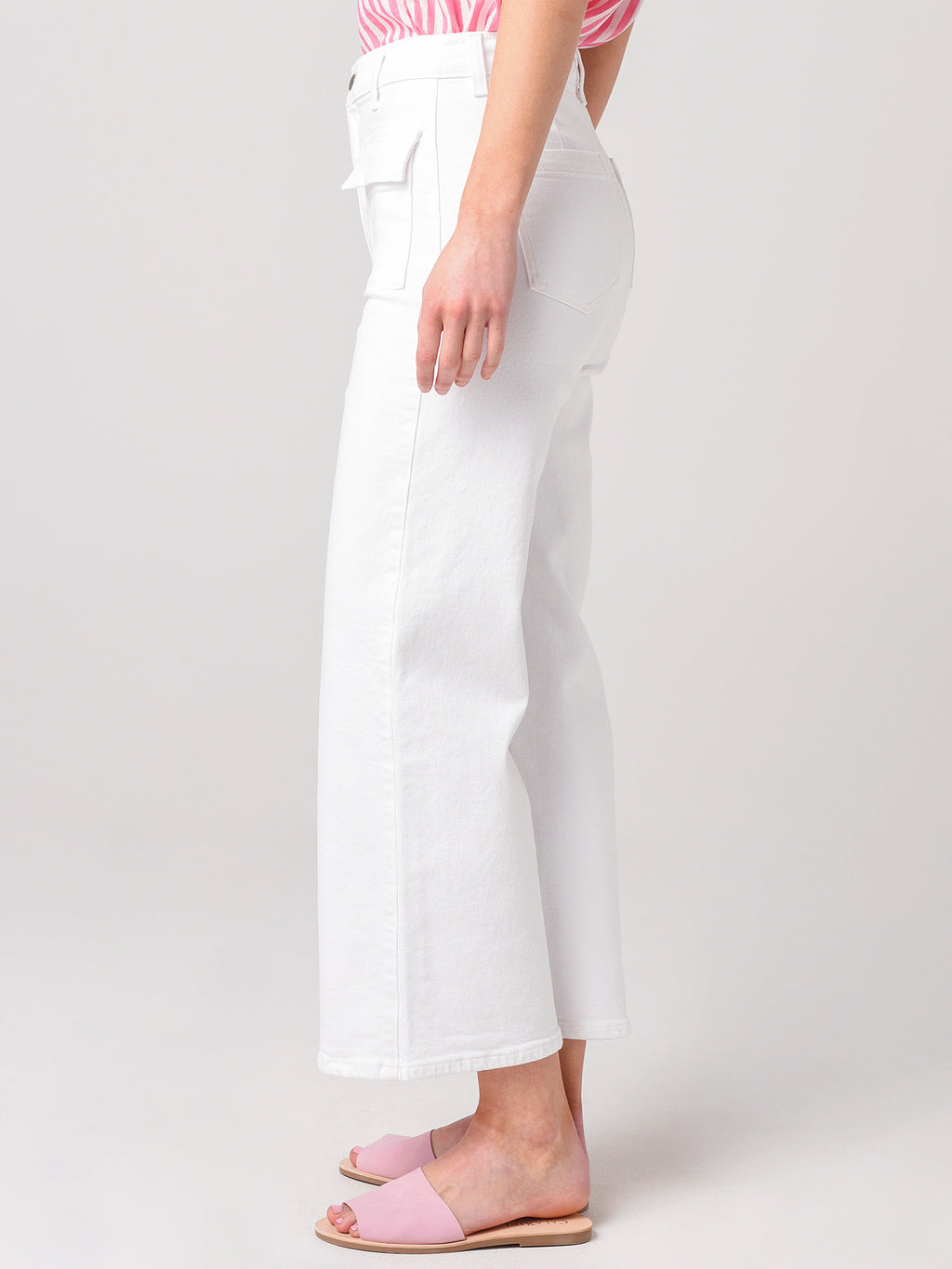 W042-350-3290xWHITE-alt1