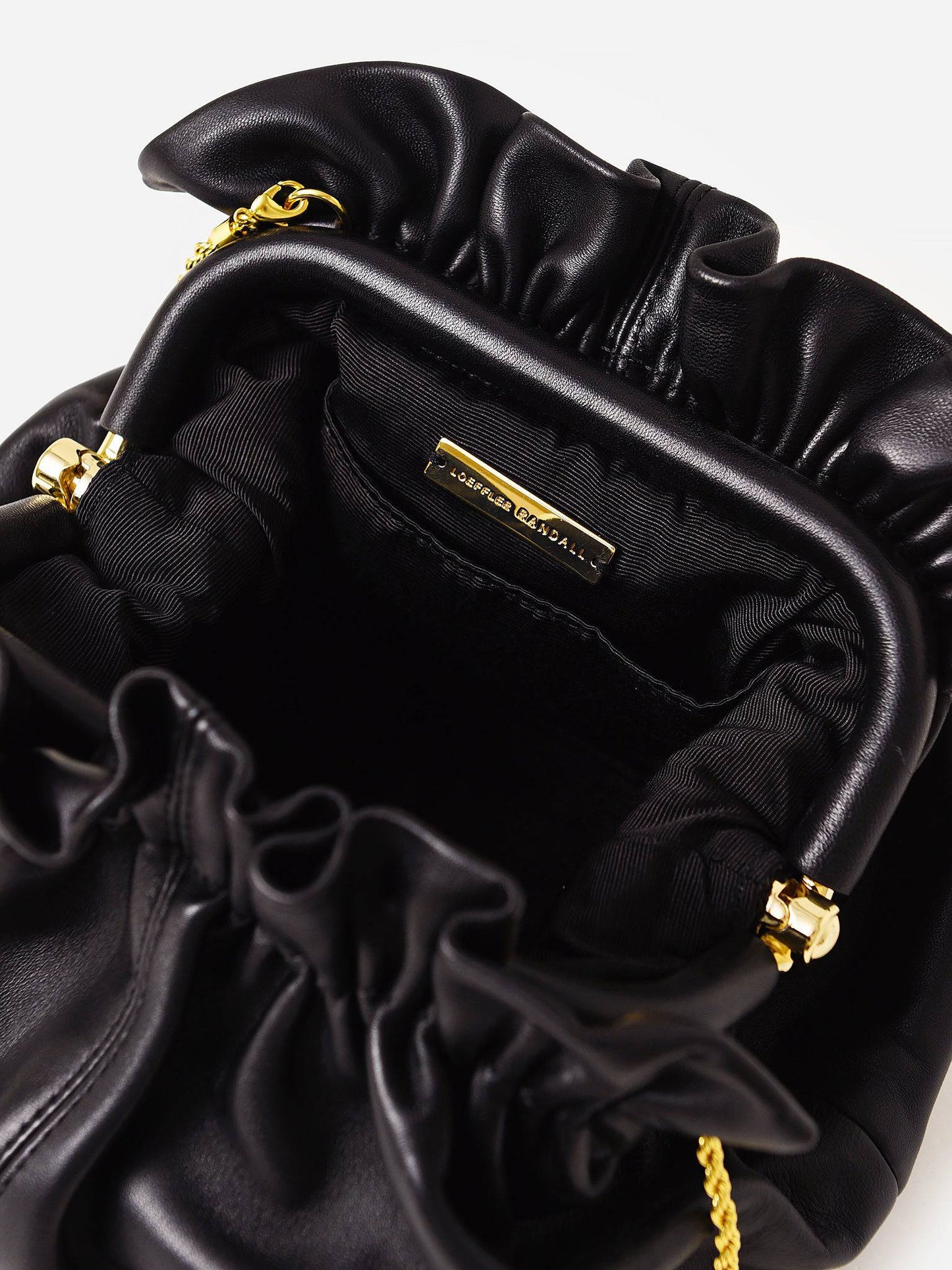 WILLAxBLACKNAPPA-alt2