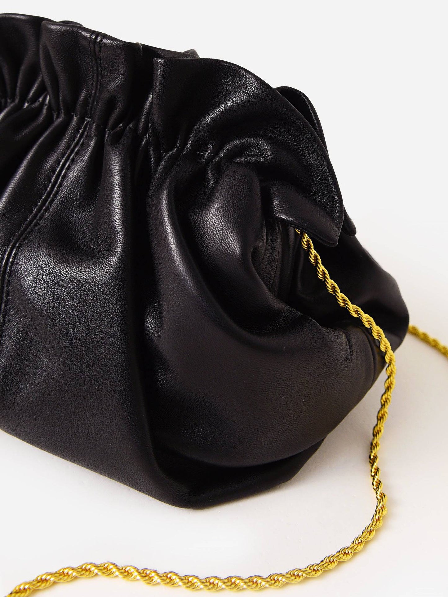 WILLAxBLACKNAPPA-alt3