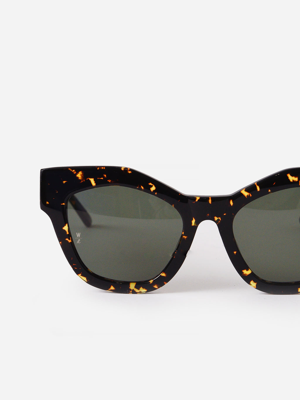 Wonderland Sun ZZYZX Sunglasses - Saint Bernard