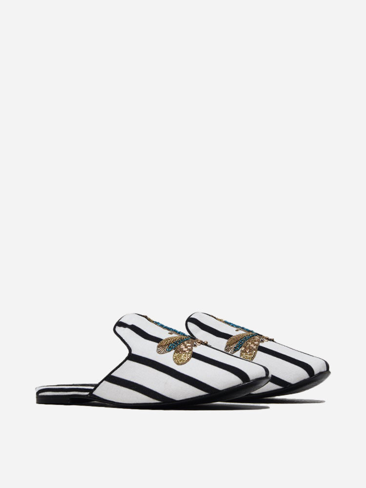WMSS19-530xBLACKSTRIPE-alt1