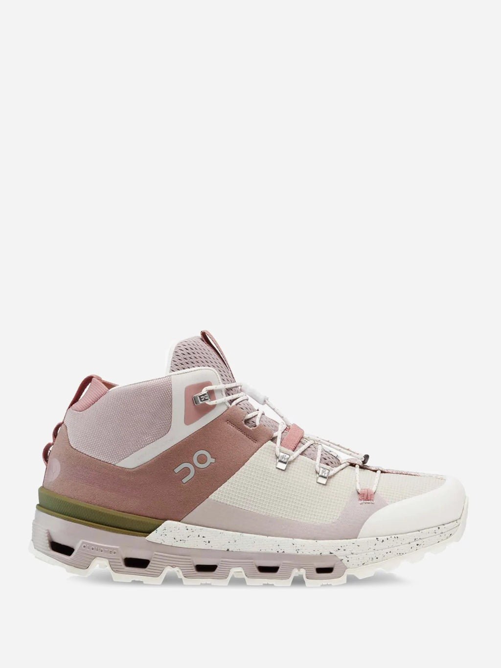 ON Women's Cloudtrax Hiking Shoe - Saint Bernard
