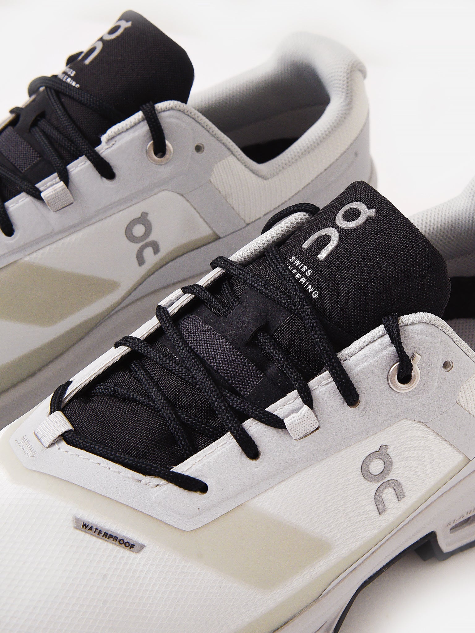 WOMENS CLOUDVENTURE WPxGLACIERBLACK-alt2