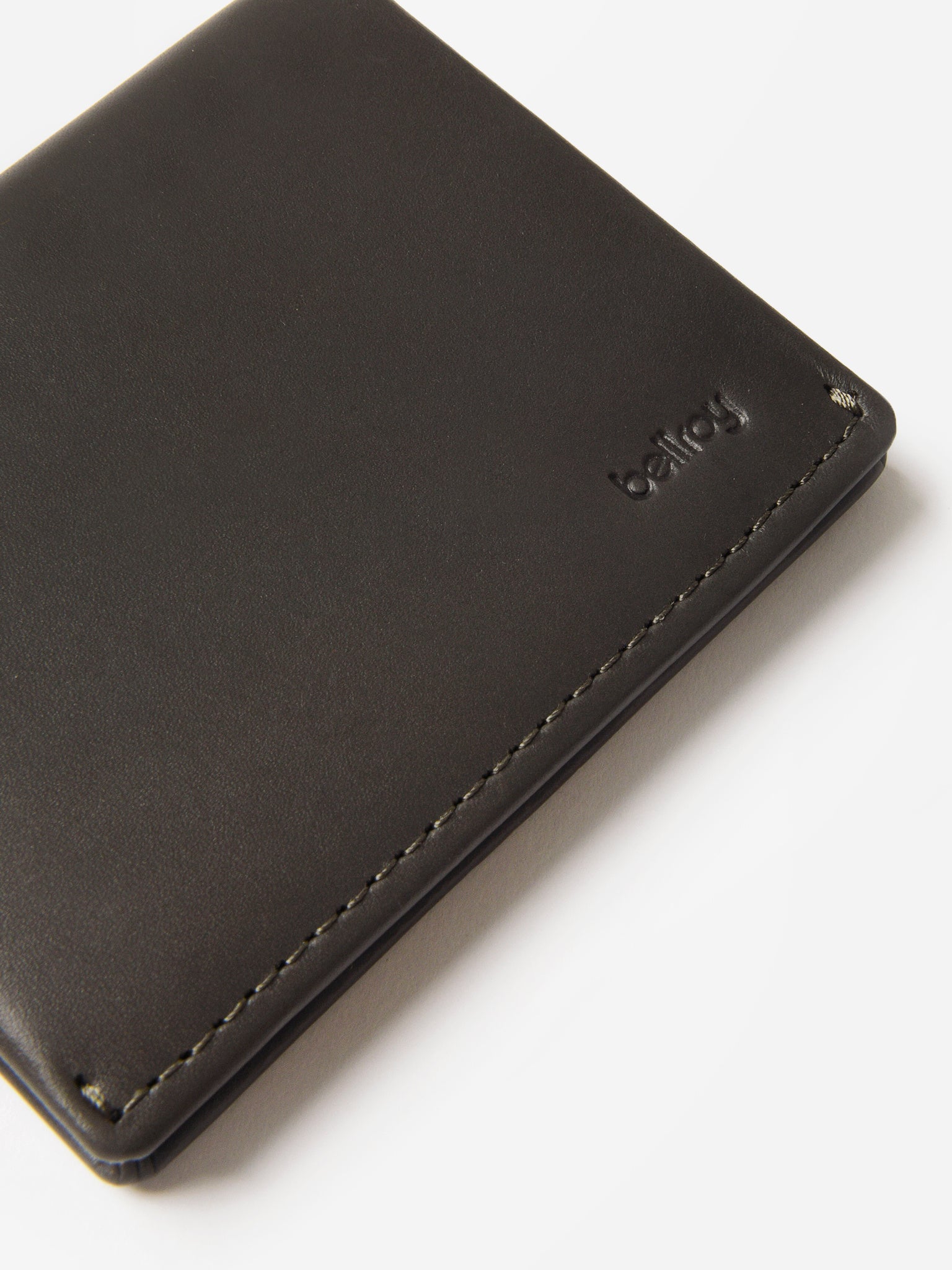 Bellroy Slim Sleeve Wallet - Saint Bernard