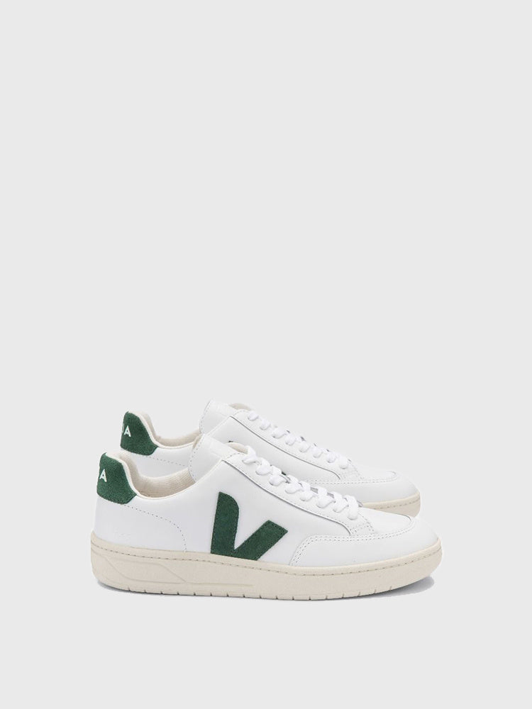 Veja Men's V-12 Sneaker - Saint Bernard