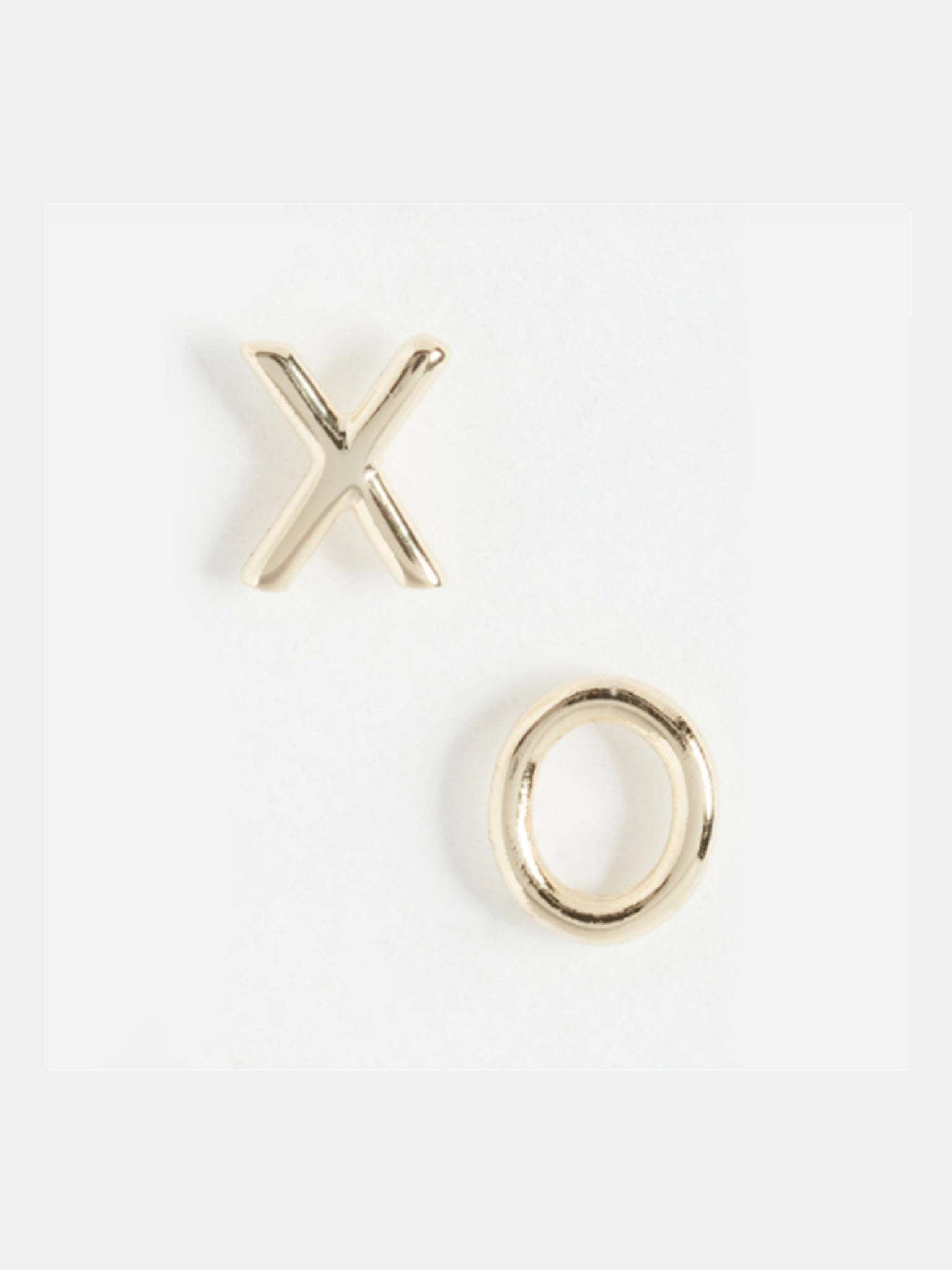 Shashi XO Pave Stud Earring - Saint Bernard