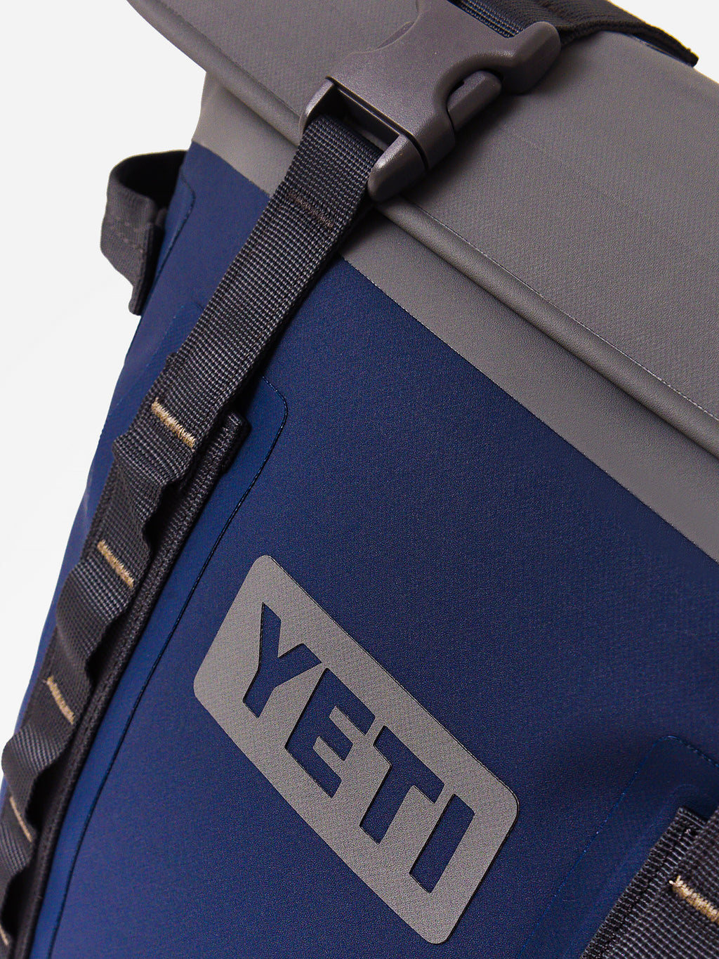 YHOPBACKPACKM20xNAVY-alt3