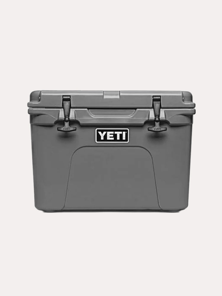 Yeti Coolers Tundra 35 Cooler Charcoal - Saint Bernard
