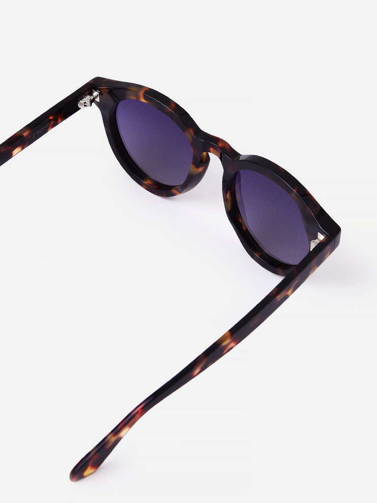 Z Supply The Lookout Sunglasses - Chestnut main image 1