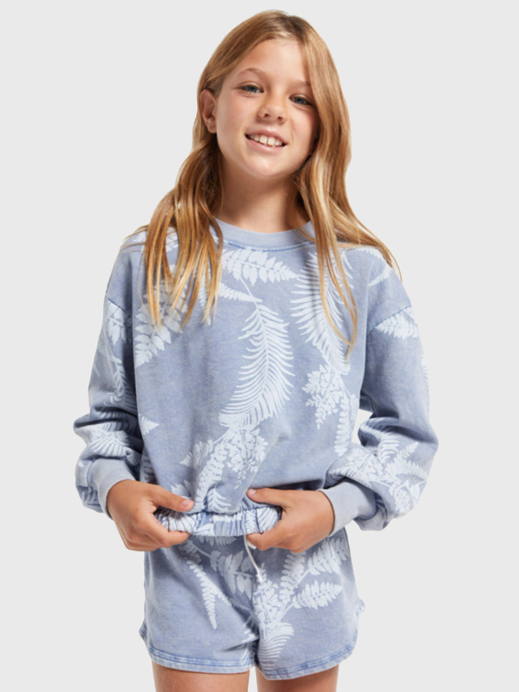 Z Supply Girls’ Carmen Palm Pullover - Saint Bernard