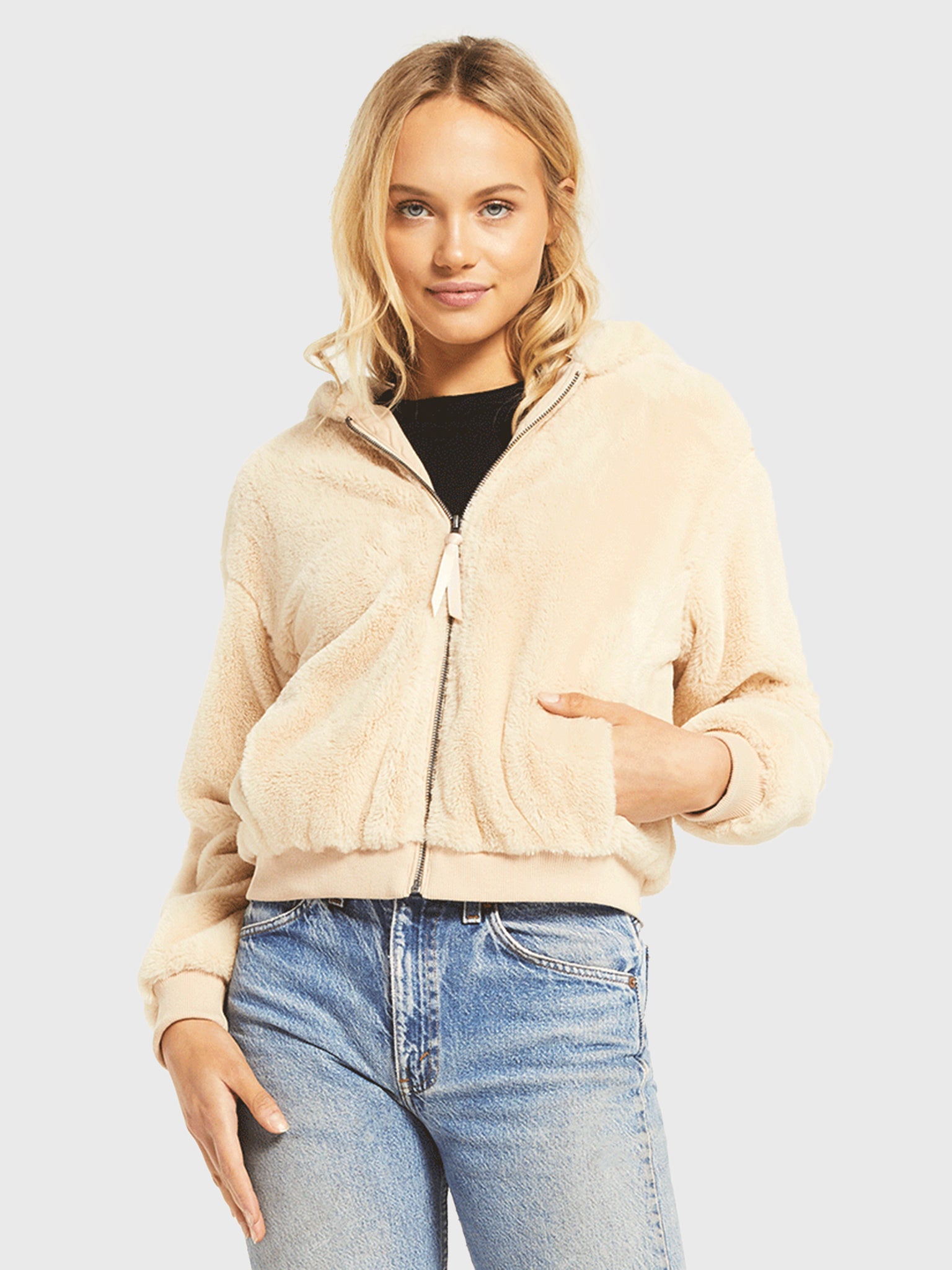Z Supply Women's London Fur Jacket - Saint Bernard