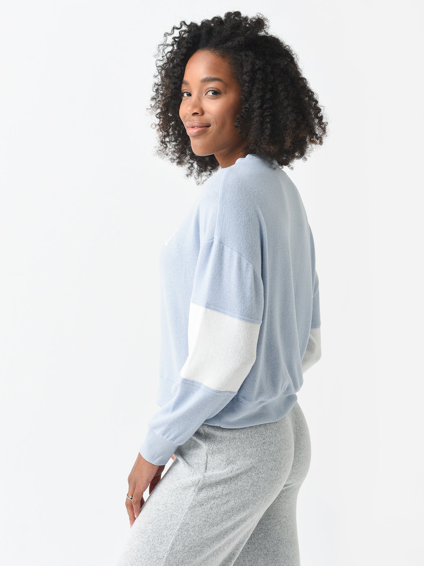 ZLT224657xCLOUDYBLUE-alt3