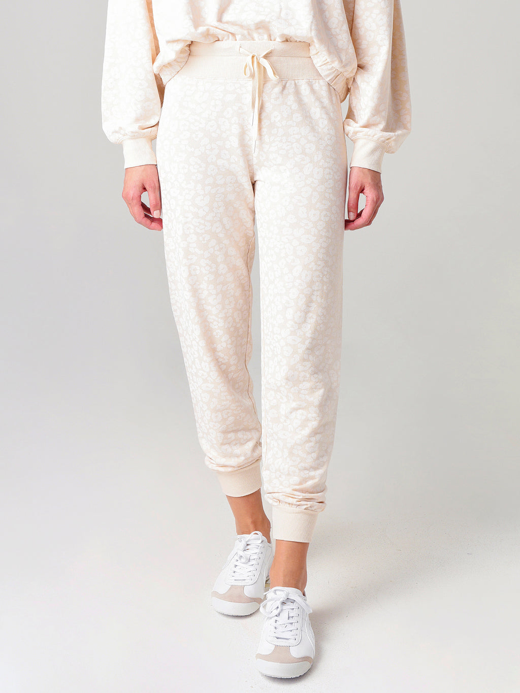 Z Supply Women's Ava Leopard Jogger Sweatpant - Saint Bernard
