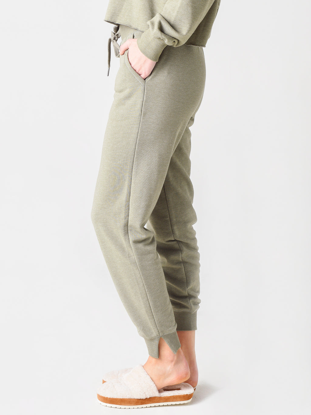 ZP211290xMEADOWGREEN-alt2