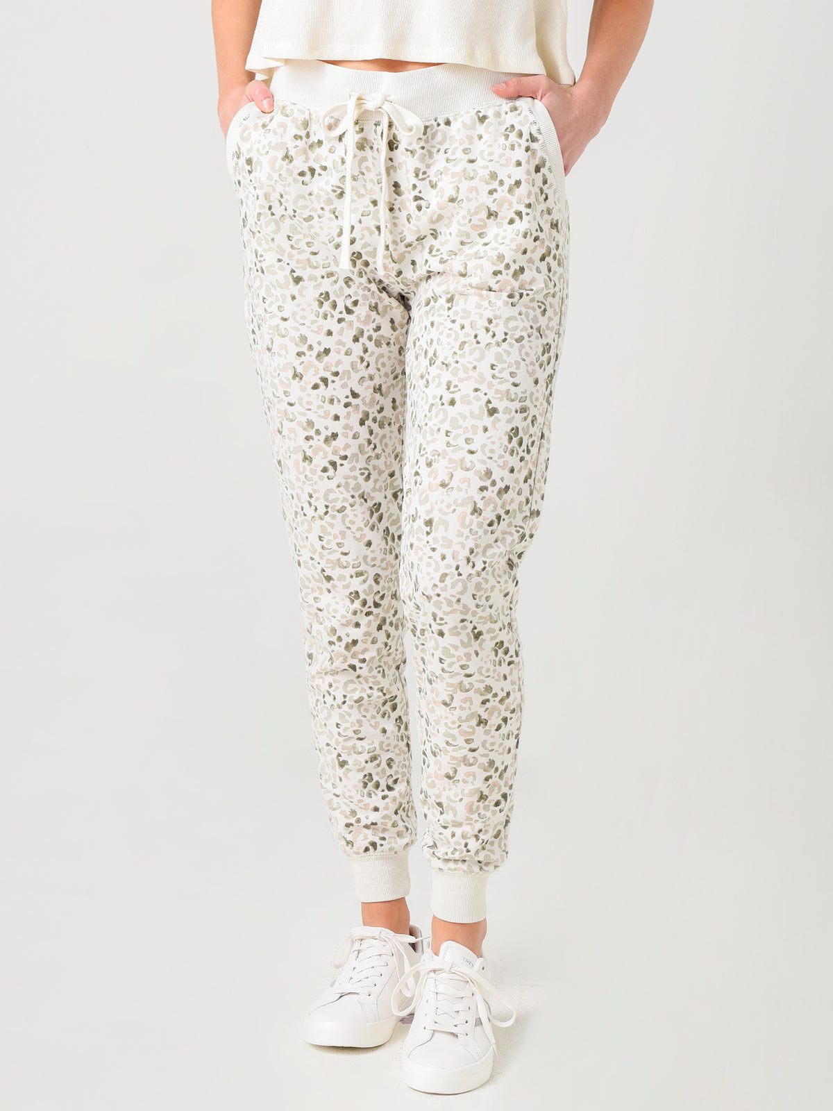 Z Supply Women's Painted Leopard Jogger - Saint Bernard