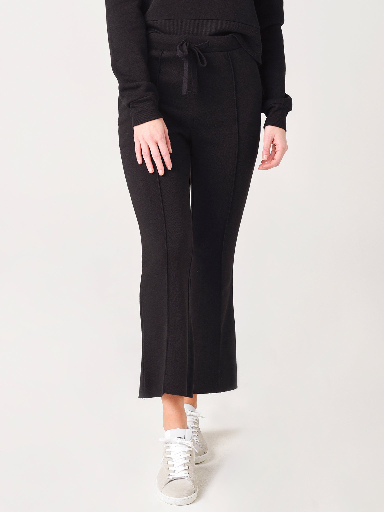 Z Supply Women's Peyton Cropped Sweatpant - Saint Bernard