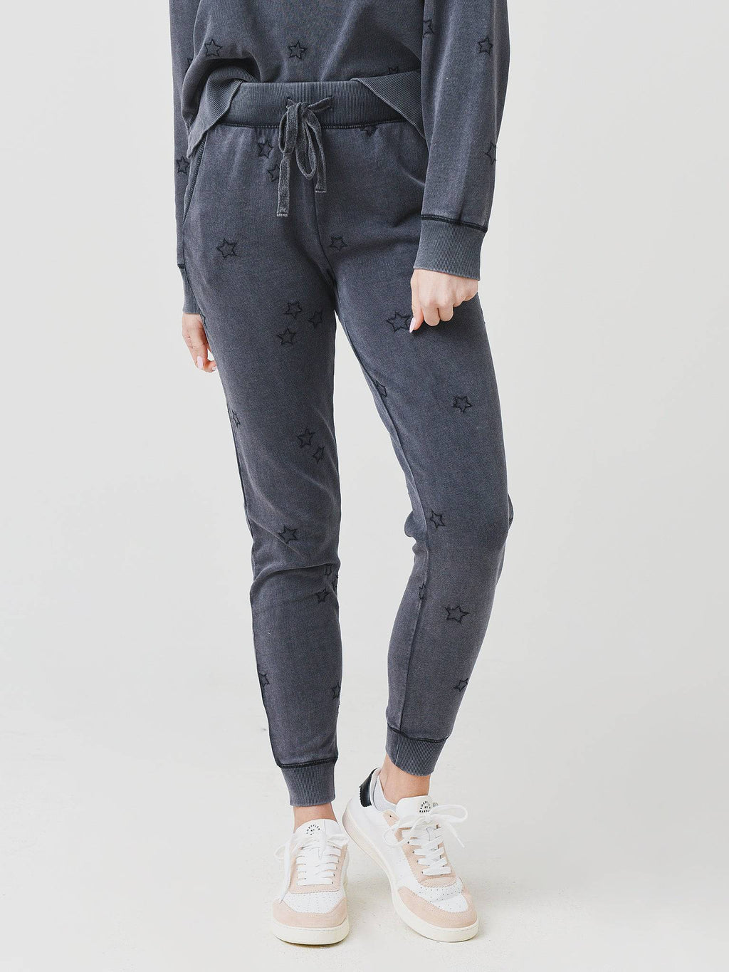 Z Supply Women's Goldie Embroidered Star Jogger - Saint Bernard