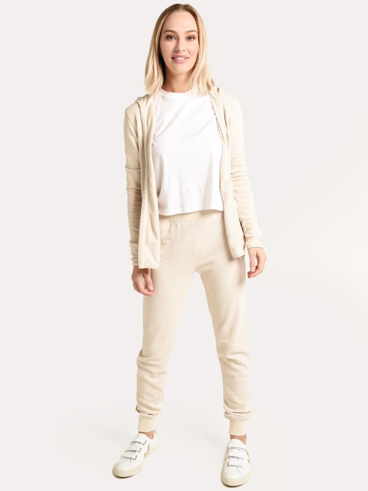 AW1803-FO-alt3