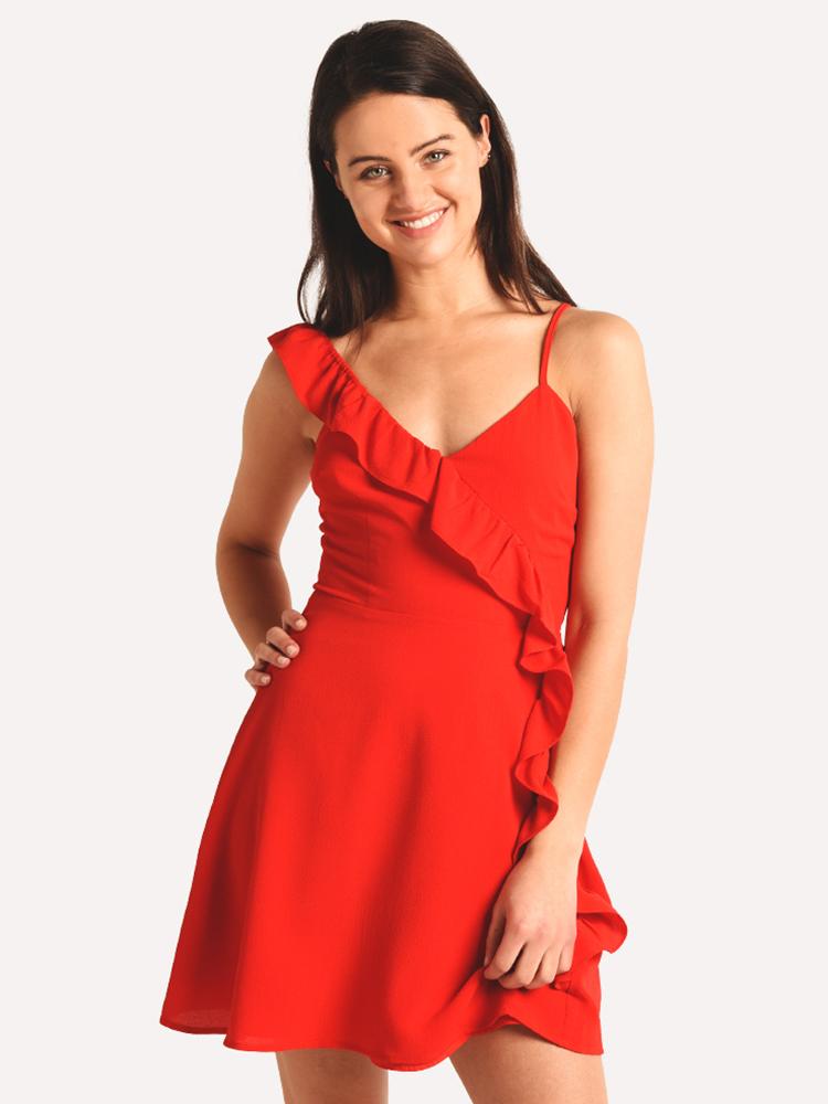 BB Dakota Walk On By Ruffle Dres - Saint Bernard