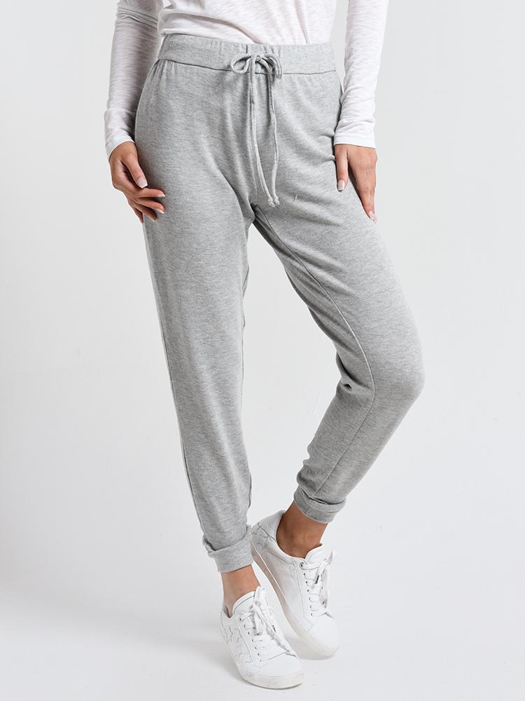 Cupcakes and Cashmere Deano - Saint Bernard