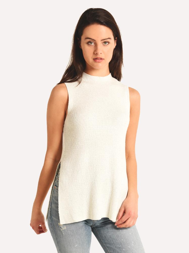 Cupcakes And Cashmere Remmi Top - Saint Bernard