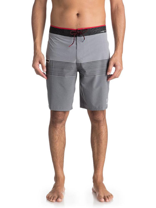 Quiksilver Men's Highline Division Blend 20 Inch Boardshort