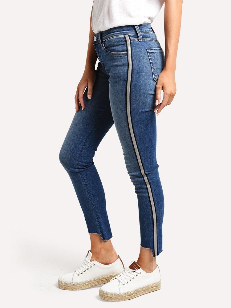 JB002390-alt2