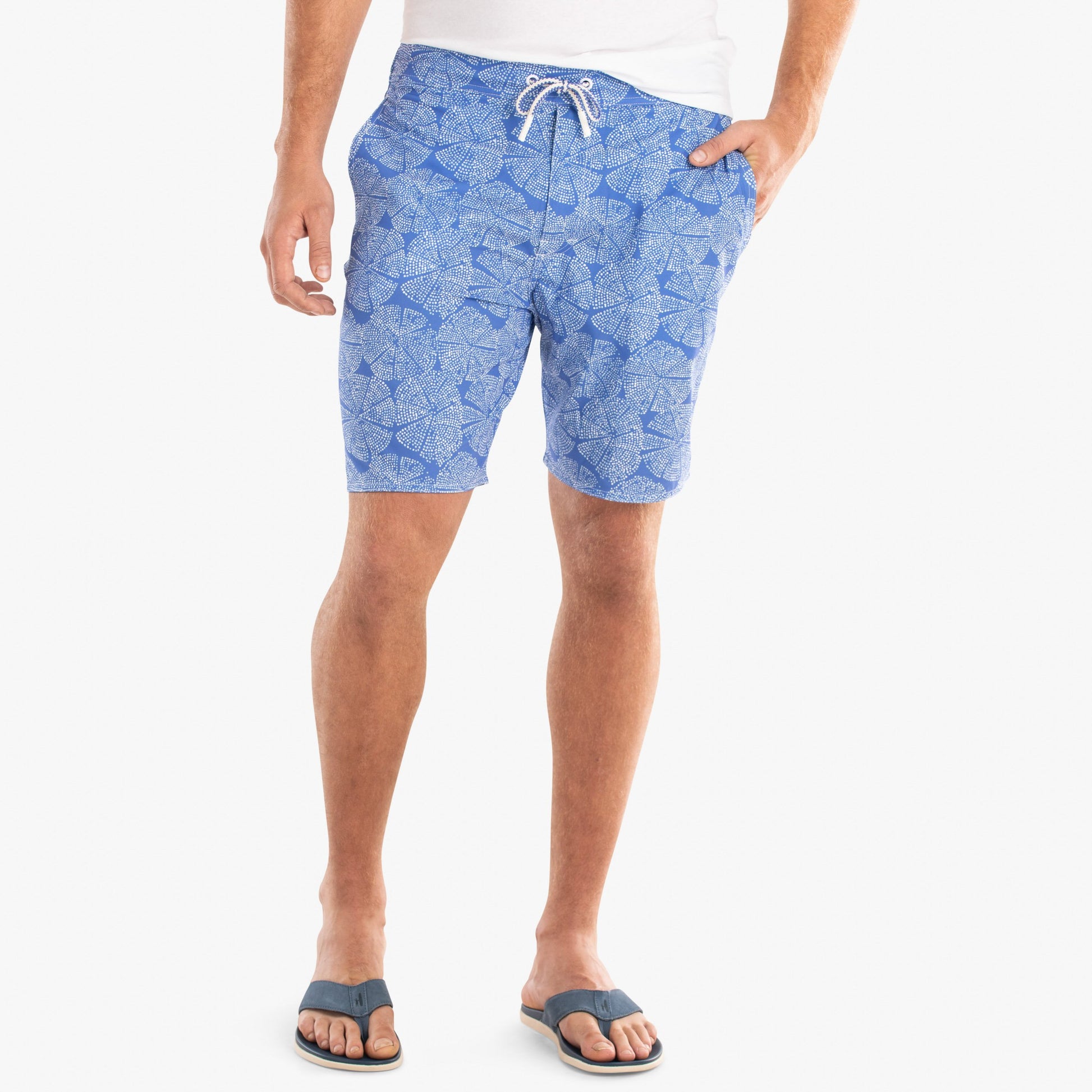 Johnnie-O Men's Destin Half Elastic Surf Shor - Saint Bernard